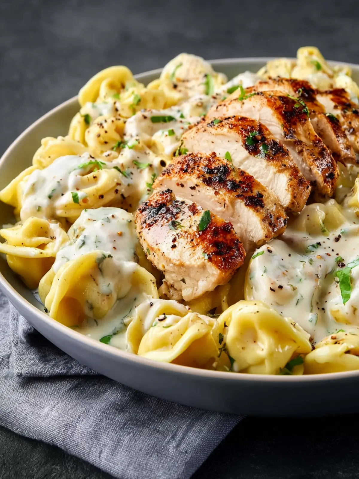 Tortellini Alfredo with Grilled Chicken: Creamy Comfort Awaits 6 Tortellini Alfredo with Grilled Chicken Second Image oivkjk